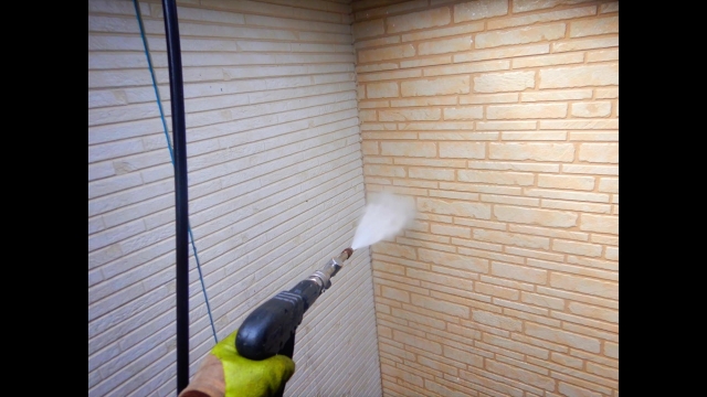 外壁の汚れを予防する方法とは？